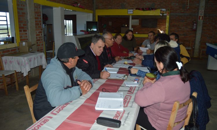 Capela de Santa Luzia se organiza para sediar a Festa do Agricultor
