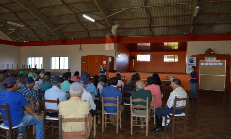 Roteiro de reuniões inicia no meio rural