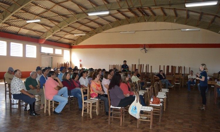 Roteiro de reuniões inicia no meio rural