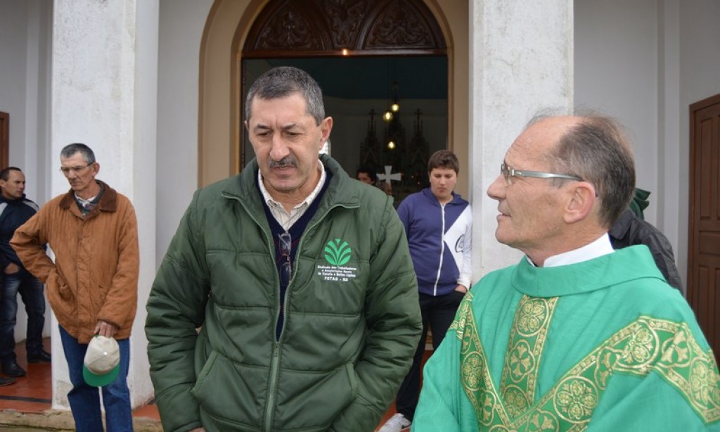 FESTA DO AGRICULTOR É SUCESSO EM SÃO PEDRO