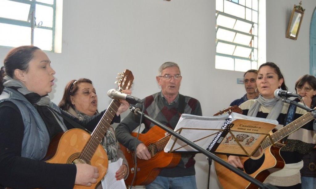 FESTA DO AGRICULTOR É SUCESSO EM SÃO PEDRO