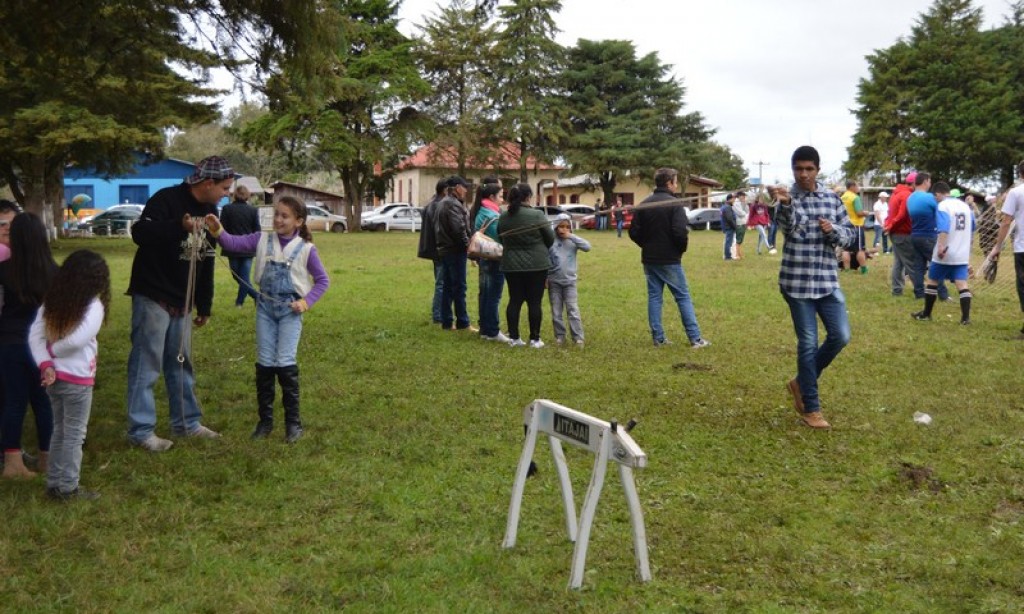 FESTA DO AGRICULTOR É SUCESSO EM SÃO PEDRO