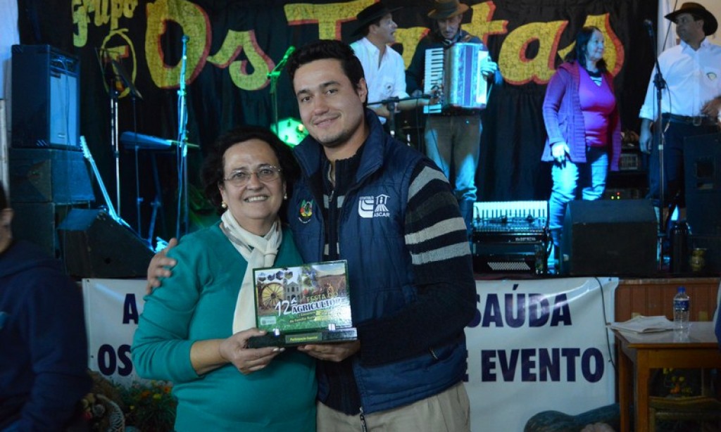 FESTA DO AGRICULTOR É SUCESSO EM SÃO PEDRO