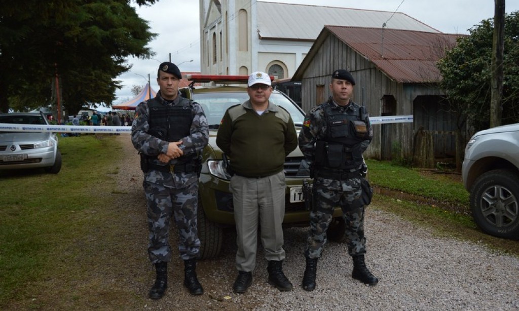 FESTA DO AGRICULTOR É SUCESSO EM SÃO PEDRO