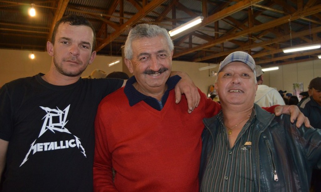 FESTA DO AGRICULTOR É SUCESSO EM SÃO PEDRO
