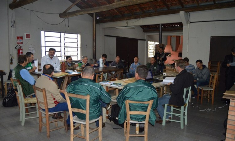 LIDERANÇAS SINDICAIS DE VACARIA PARTICIPAM DE EVENTO EM NOVO HAMBURGO