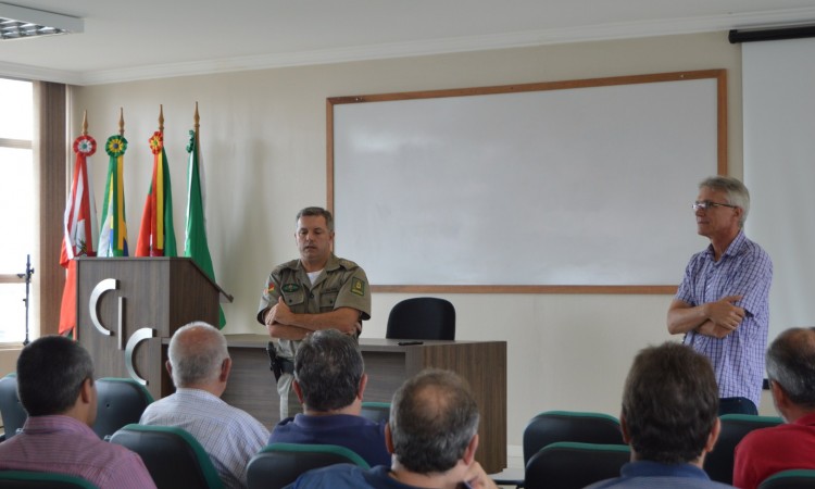 PLANO SAFRA DA MAÇÃ É LANÇADO EM VACARIA