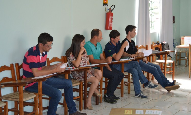 COMISSÃO DE JOVENS RURAIS DE VACARIA SE REUNE NO STR