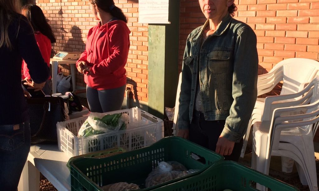 PRIMEIRA FEIRA DA AGRICULTURA FAMILIAR DE MUITOS CAPÕES