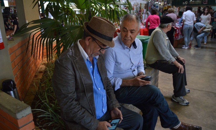 Feira de Pequenas Frutas Movimentou bom publico no final de semana