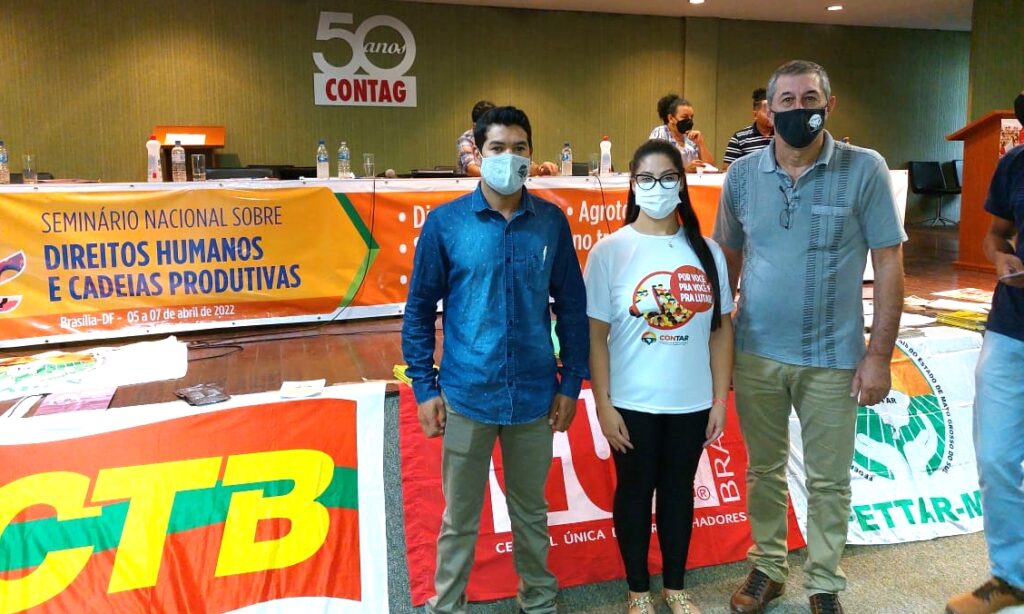 POLETTO E IGLESIAS FALAM SOBRE AGROTÓXICOS NO SEMINÁRIO DIREITOS HUMANOS E CADEIAS PRODUTIVAS