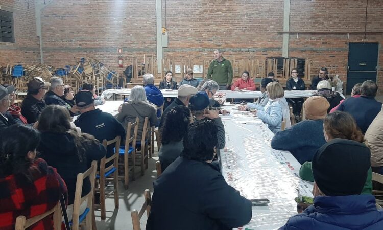 Conselho Municipal de Saúde realiza reunião com comunidades do interior de Vacaria