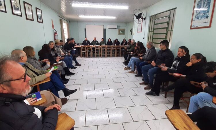 Primeira reunião da campanha salarial dos assalariados rurais termina sem acordo em Vacaria