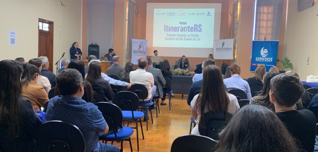 Projeto Itinerante sobre Trabalho Decente debate regularização do trabalho rural em Três Passos