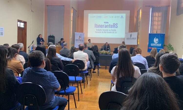 Projeto Itinerante sobre Trabalho Decente debate regularização do trabalho rural em Três Passos